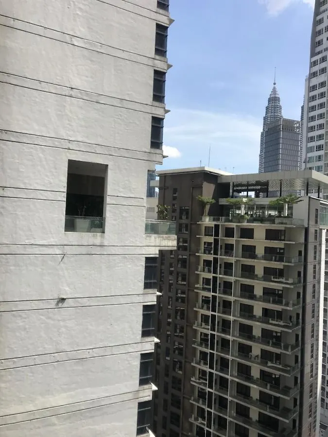 Summer Suites Klcc By Zunuhomes Kuala Lumpur Apartment